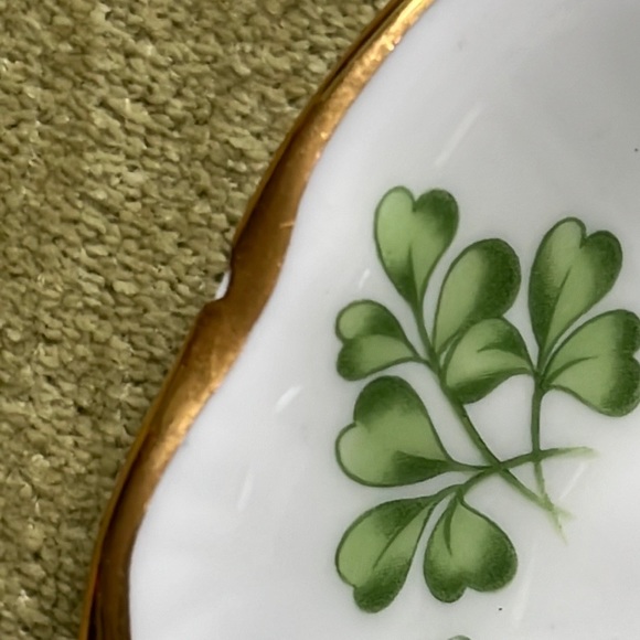 Vintage Aynsley Shamrock Footed Cup & Saucer Crocus Coupe Shape #159 England - Picture 16 of 16